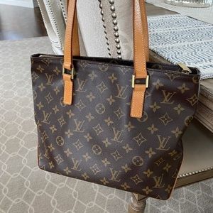 🅿️🅿️ Bottom photos